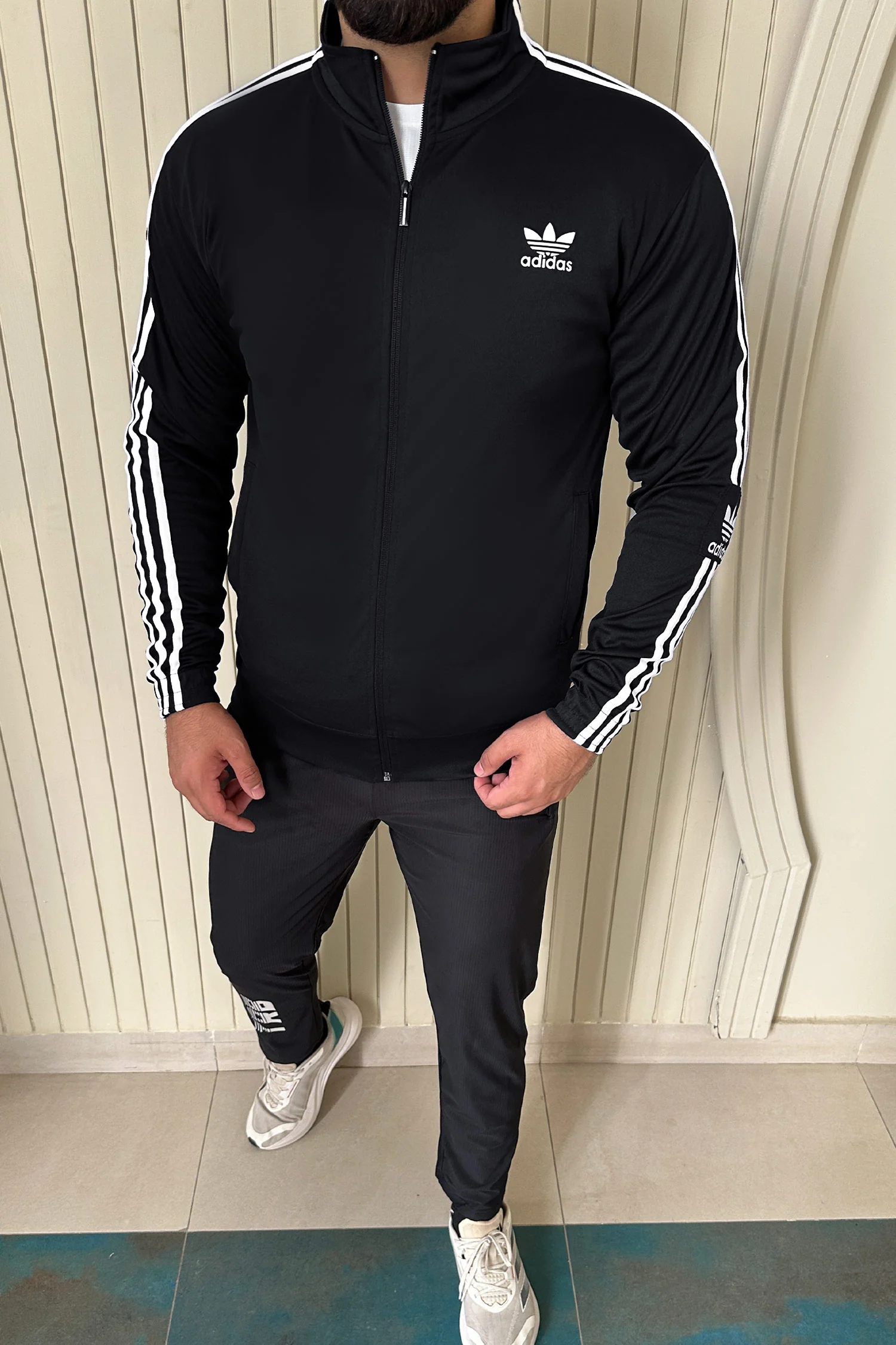 Adds 3-Stripes Signature Men Zipper Upper - Image 14