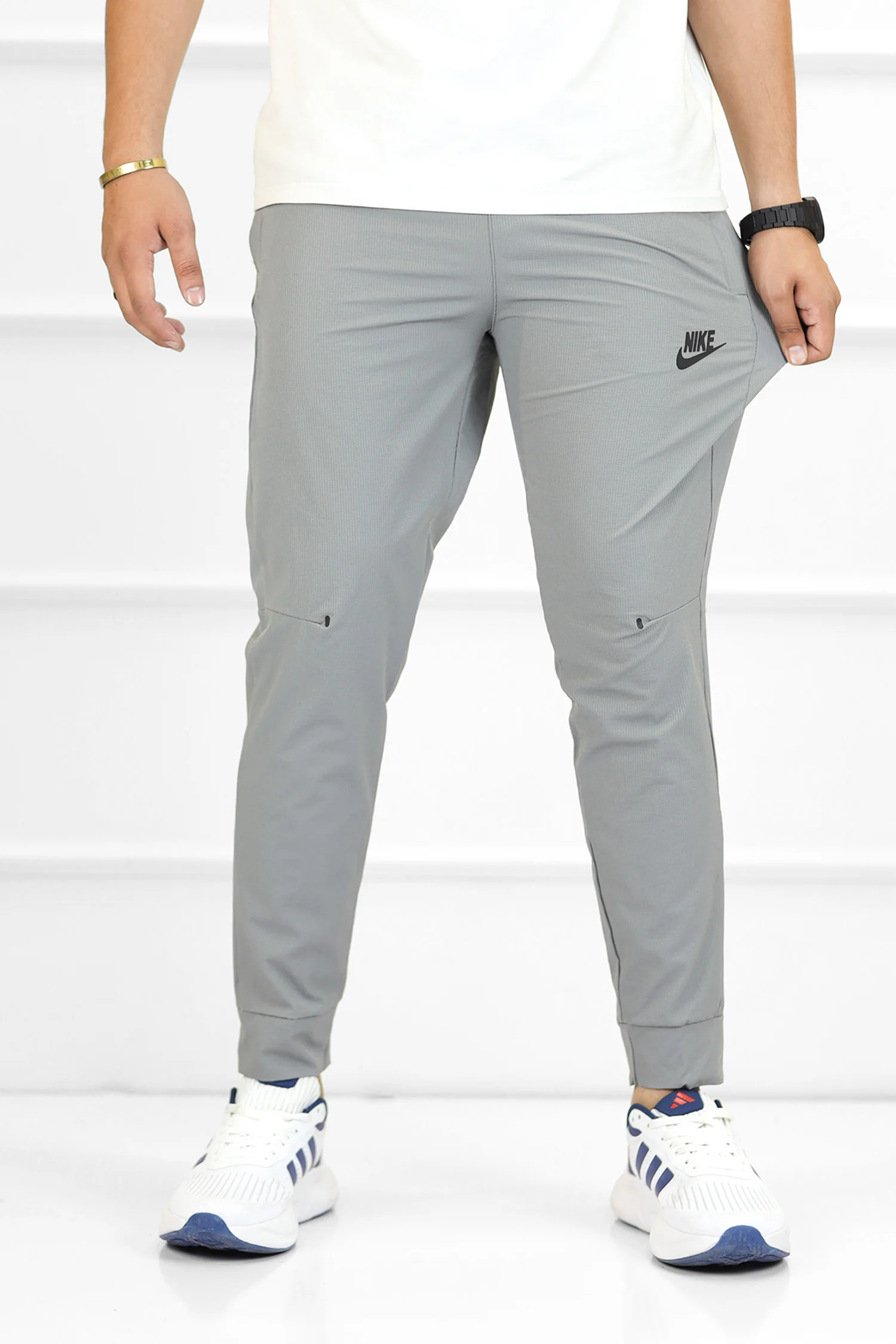 Nke Therma Fit Micro Premium Sportswear Trouser - Image 15