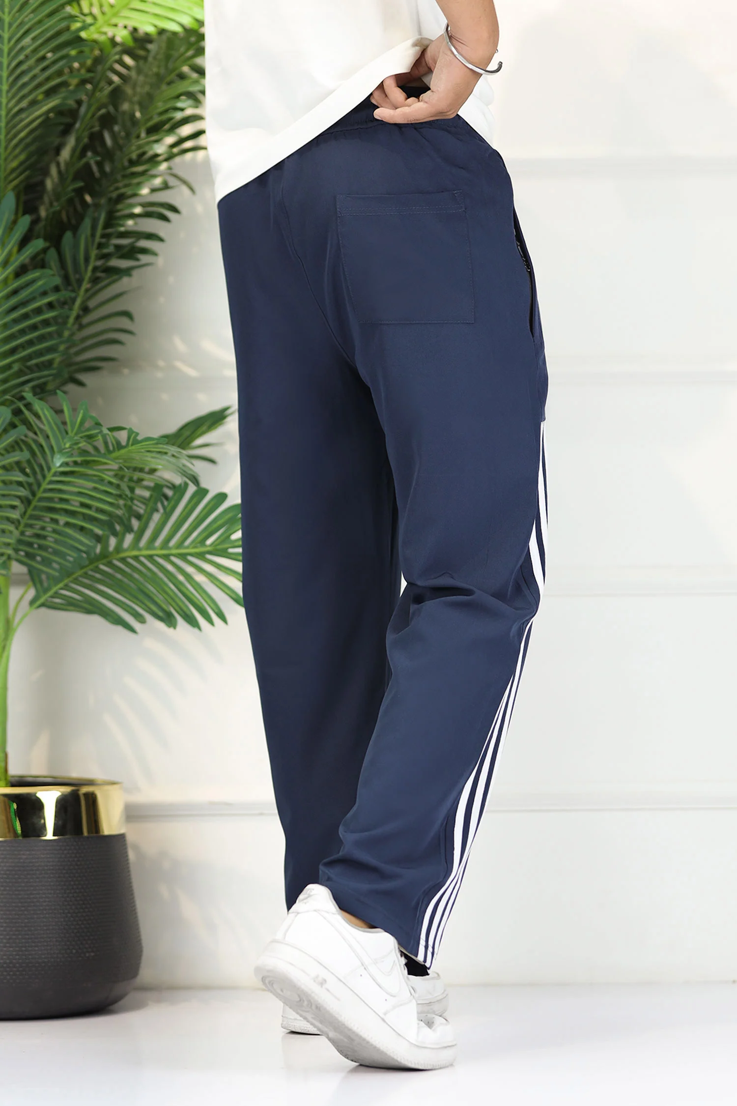Adds Micro-Tech Half Stripes Loose Bottom Trouser In Navy Blue - Image 4