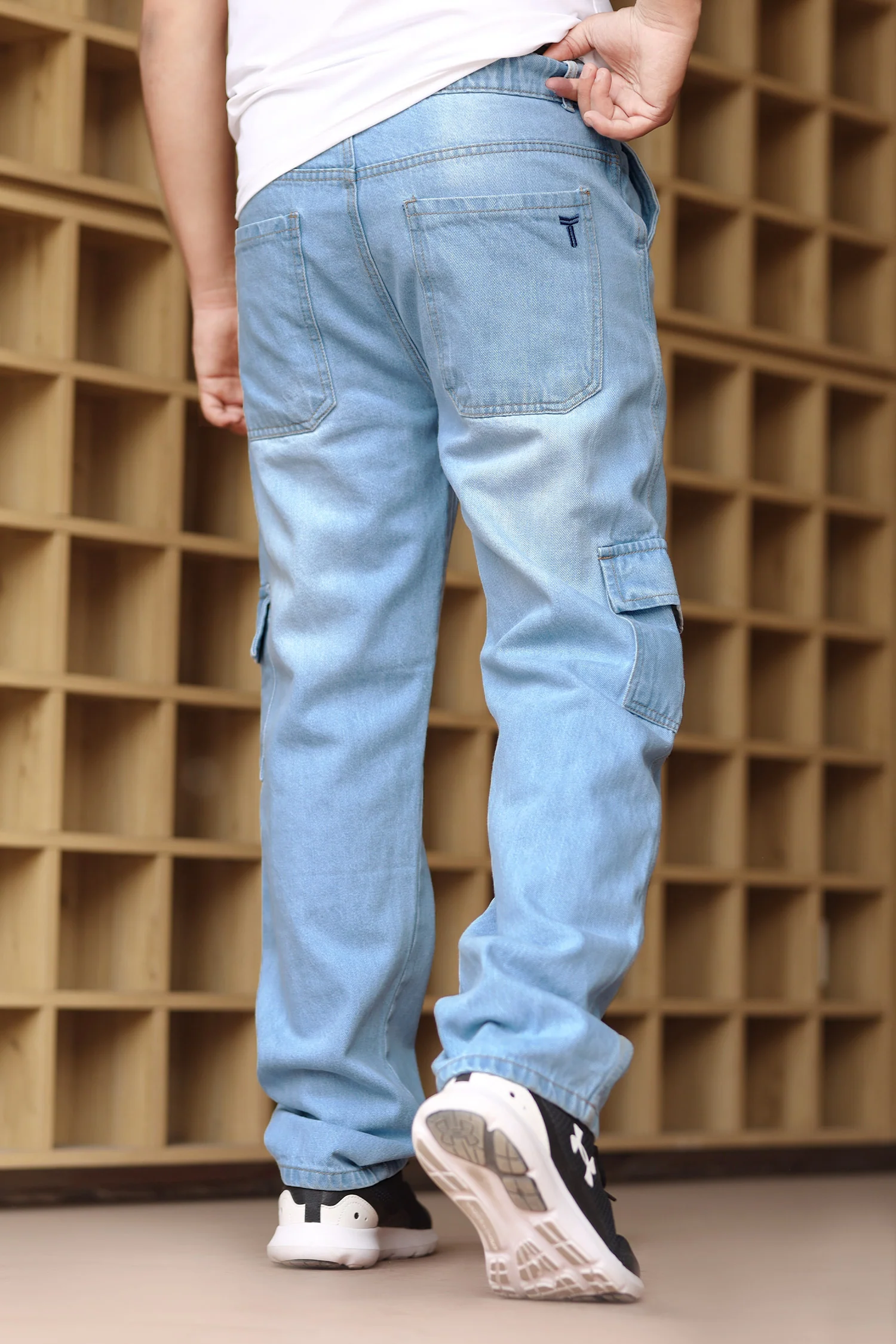 Denim Men's Relaxed Fit Straight Leg Baggy Jeans In Sky Blue - Image 3