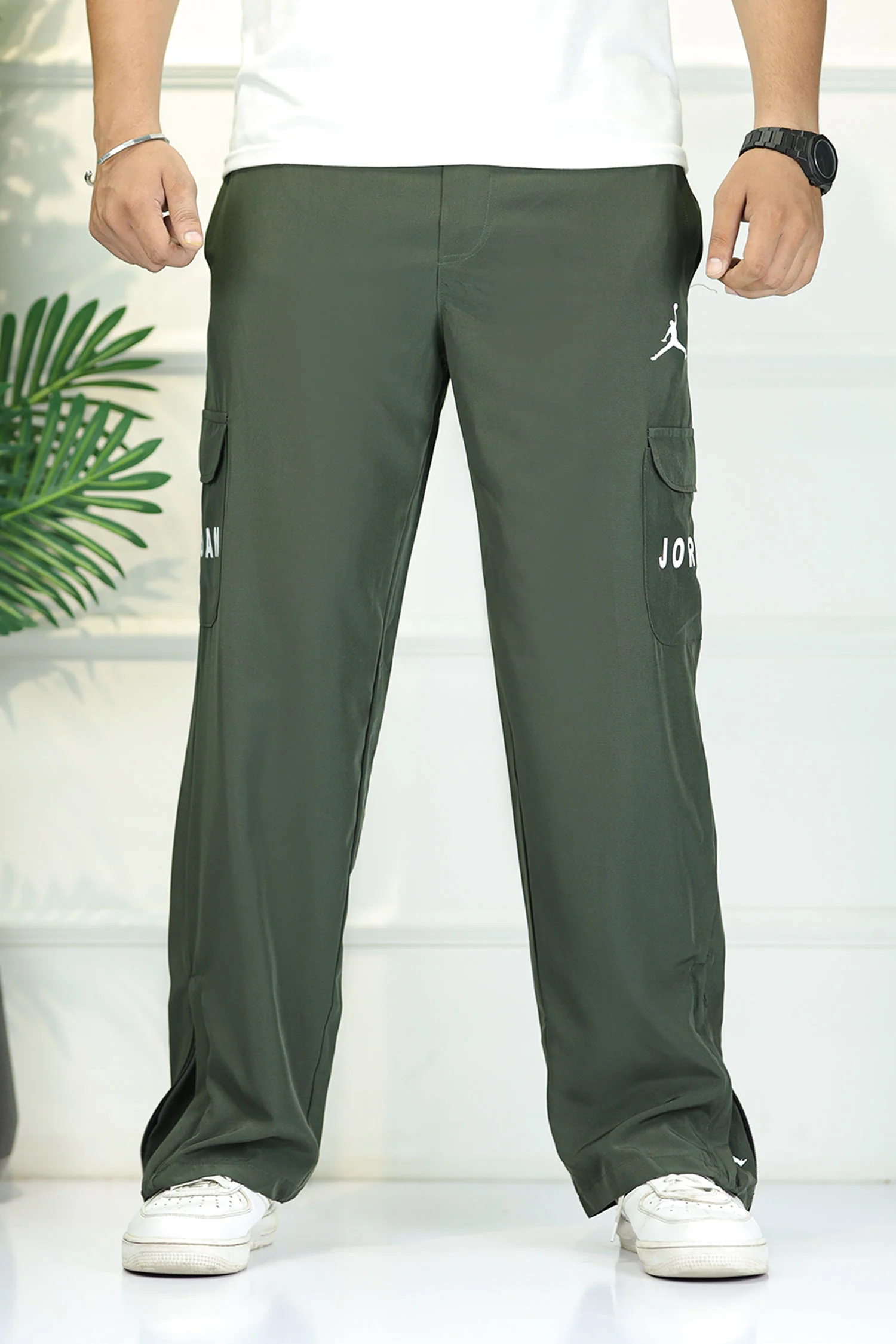 Jrdn 'Flare-Zip' Tactical Cargo-Style Micron Sportswear Trouser - Image 8