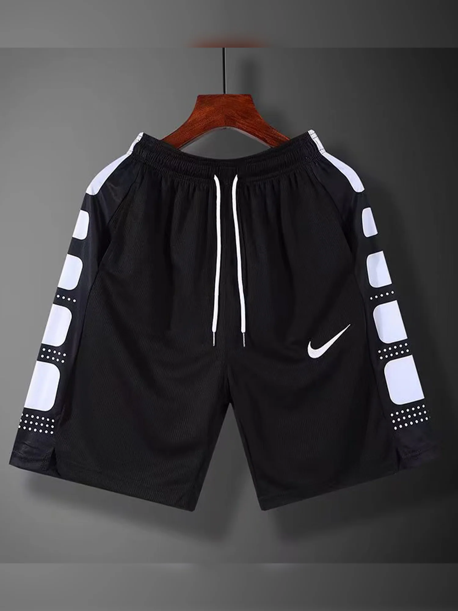 Nke Elite Stripe Basketball Shorts - Image 4