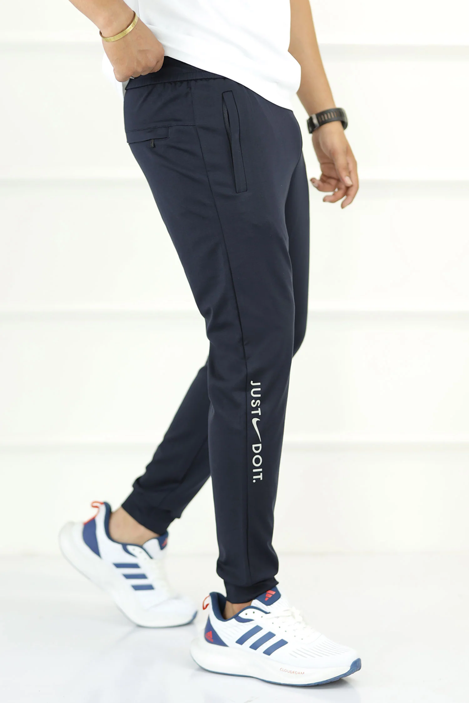 Nke Flex Motion Grip Fit Sportswear Trouser - Image 4