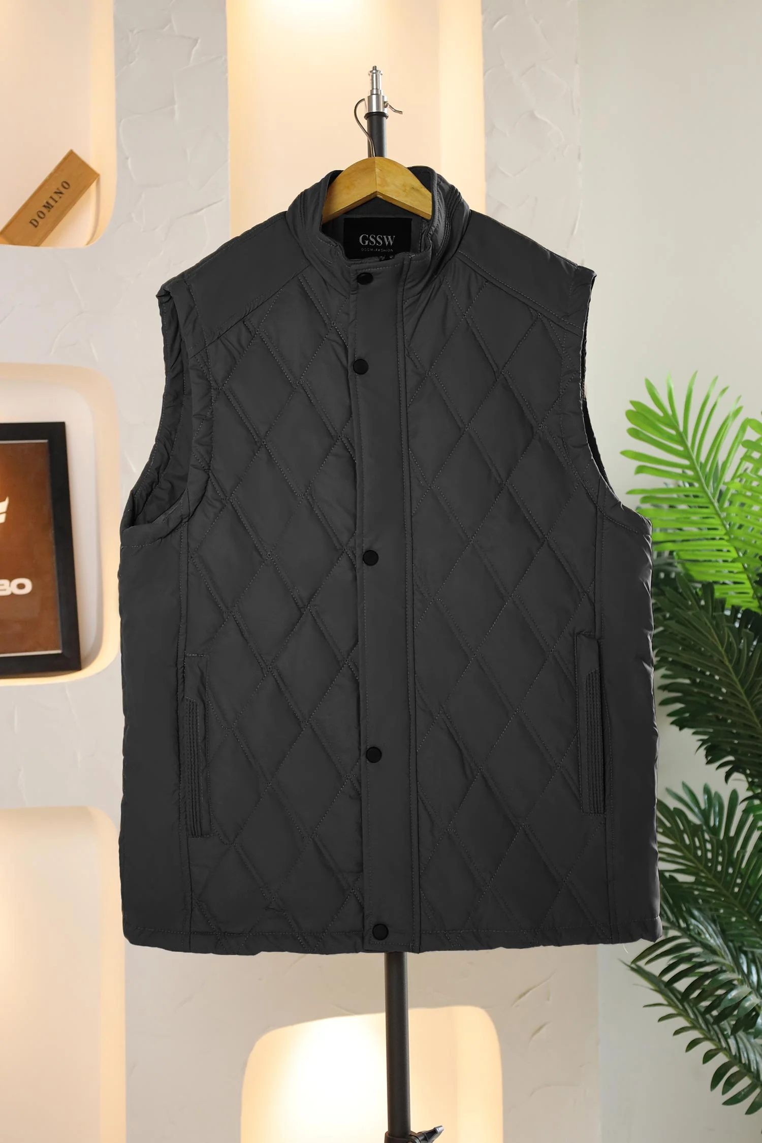 Outpost Makers Quilted Vest Men's Gilet - Image 12