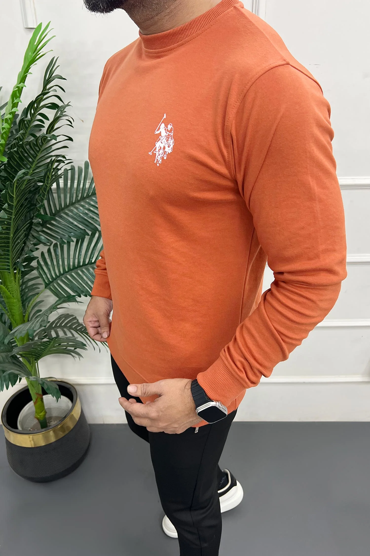 Rph Lren Neck Adele Round Neck Imported Men's Sweatshirt In Rust - Image 4