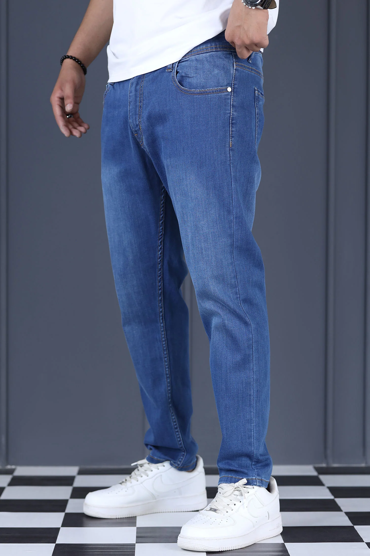 Streetline Raw Turbo Ankle Fit Jeans In Blue - Image 3