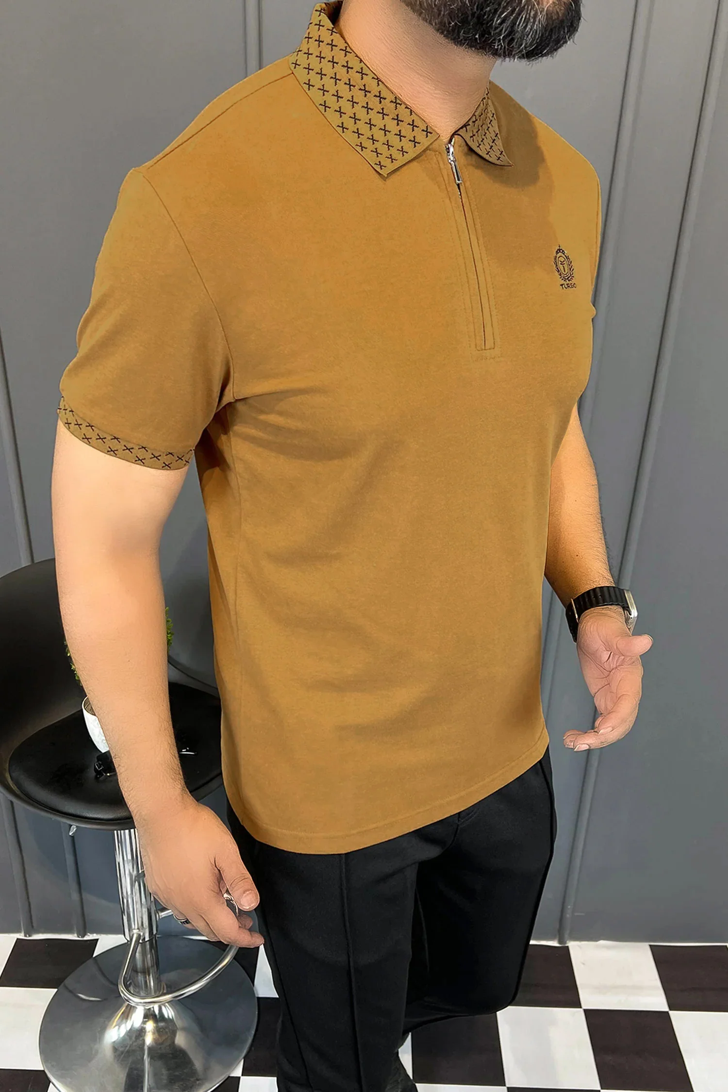 Turbo Abstract Zip Collar Men's Polo Shirt - Image 3