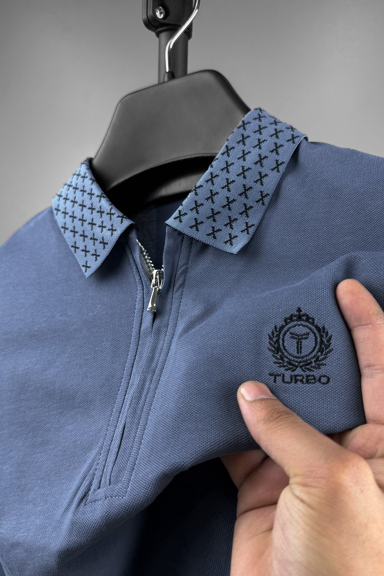 Turbo Abstract Zip Collar Men's Polo Shirt - Image 5