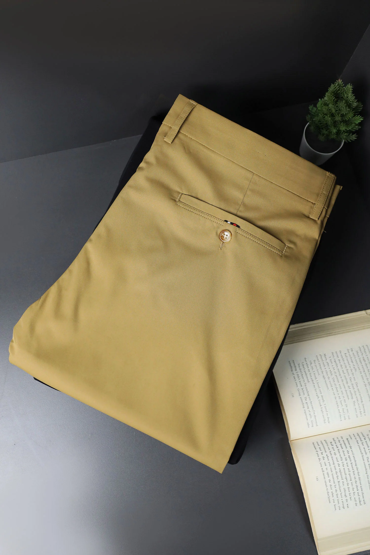 Turbo Axis Intelli-Drape Refined Fit Twil Cotton Pent In Khaki - Image 4