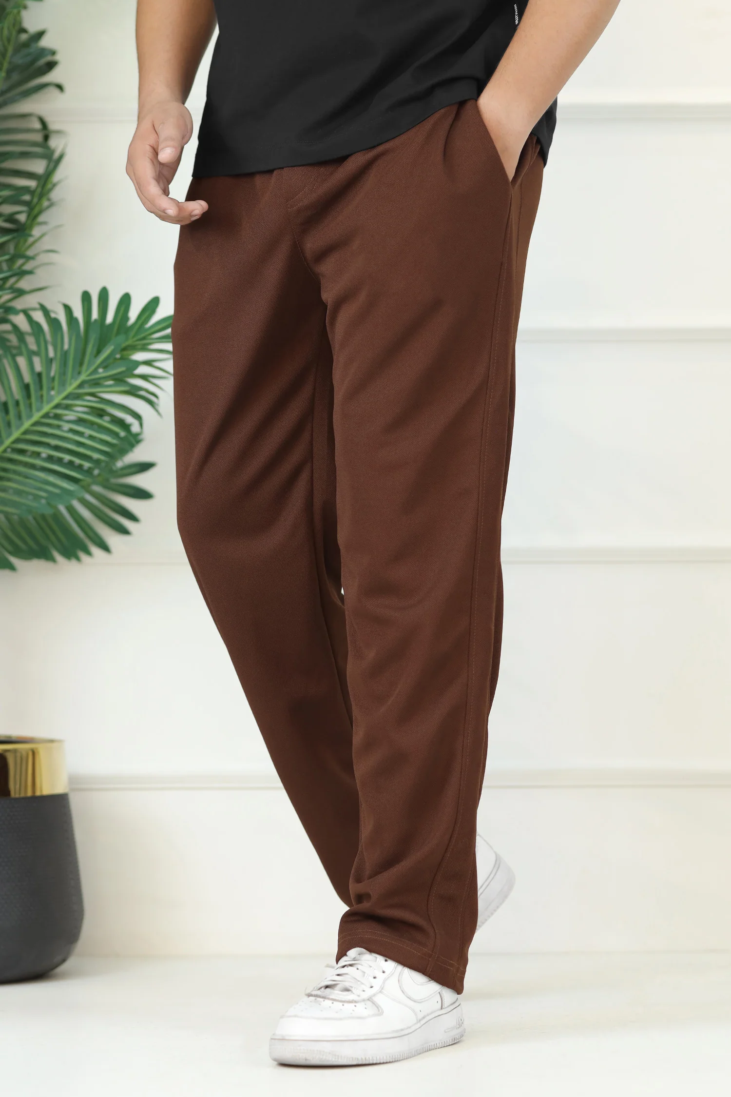 Turbo Comfort Pocket Plate Regular Trouser In Coffee - Image 3