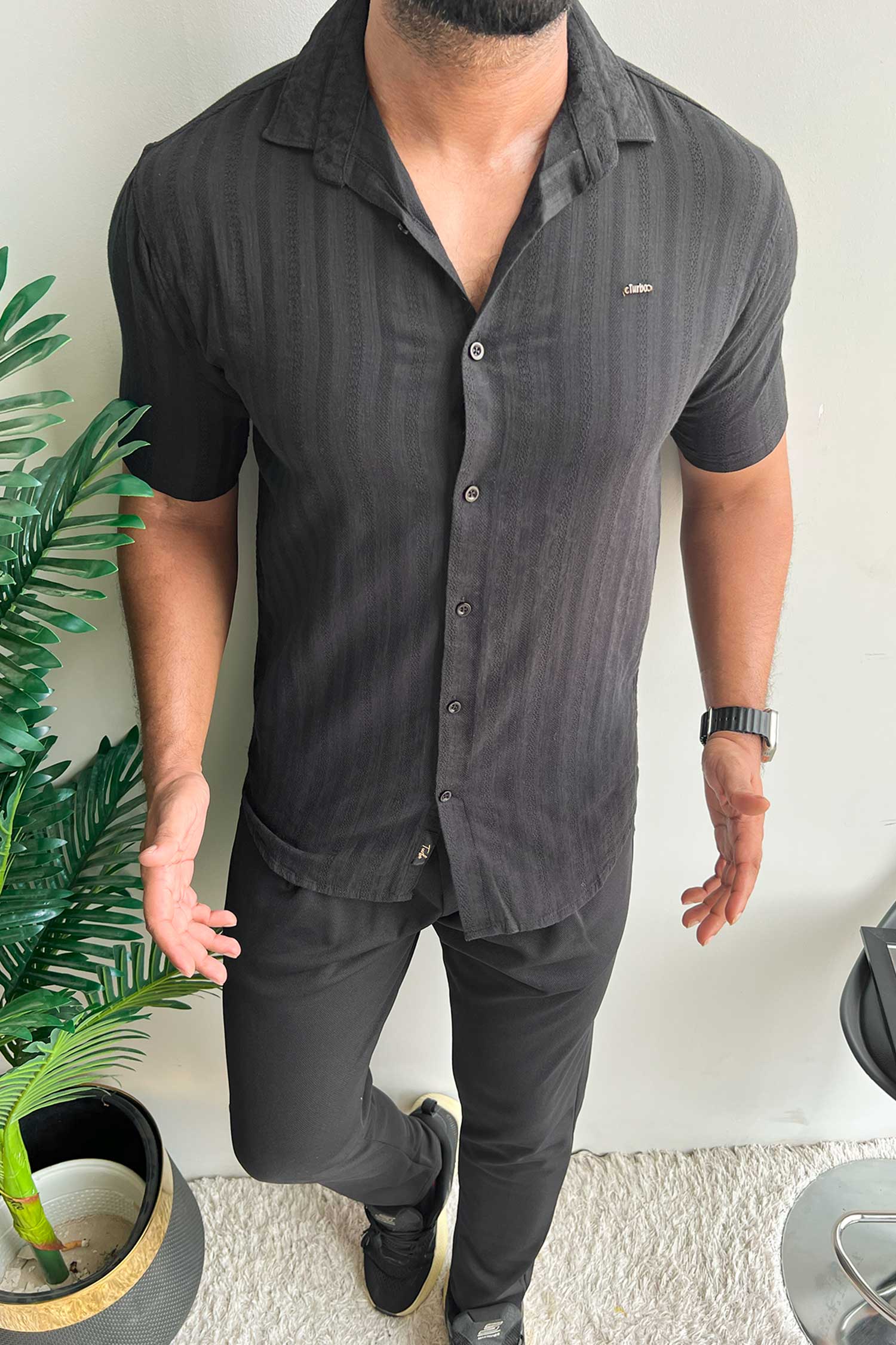 Turbo Endless Cool Embossed Casual Shirt In Black