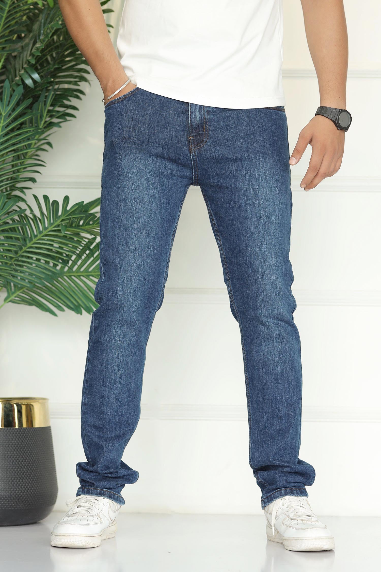 Turbo Mid Washed Stretchable Slim Fit Jeans In Dark Blue - Image 2