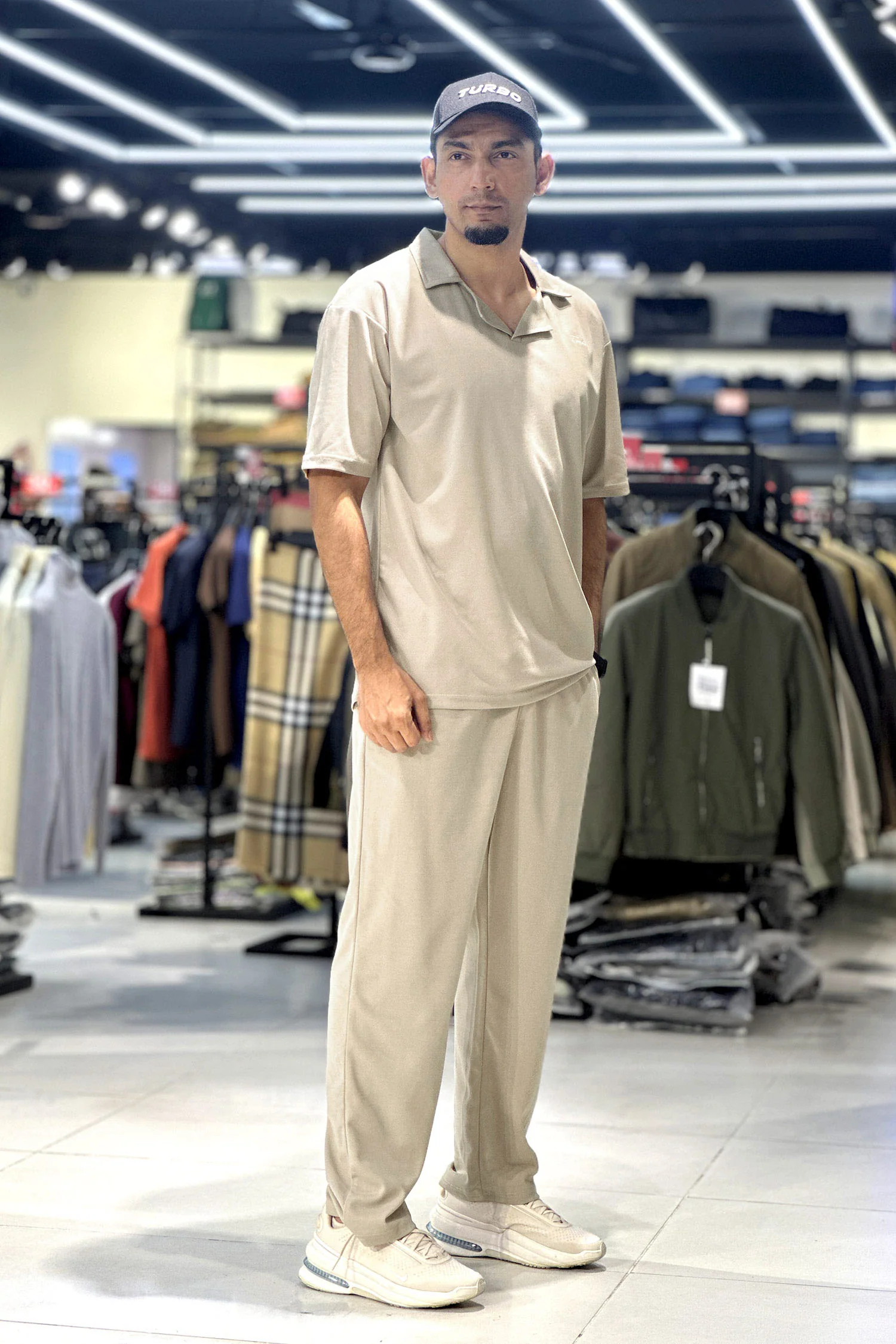 Turbo Street Comfort Collar Style Tracksuit - Image 4