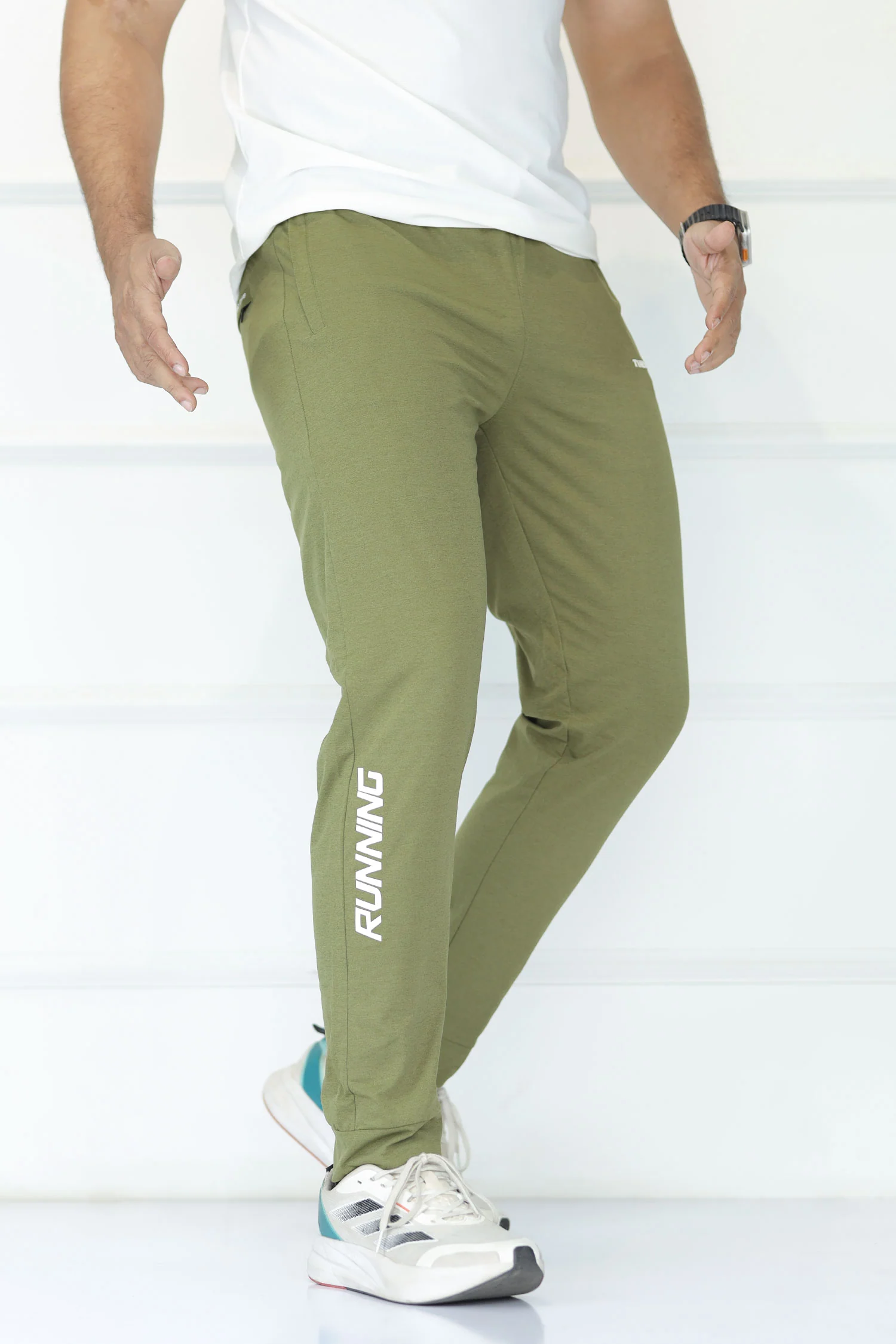 Turbo 'Running Club' Performance Series Men's Dryfit Trouser - Image 7