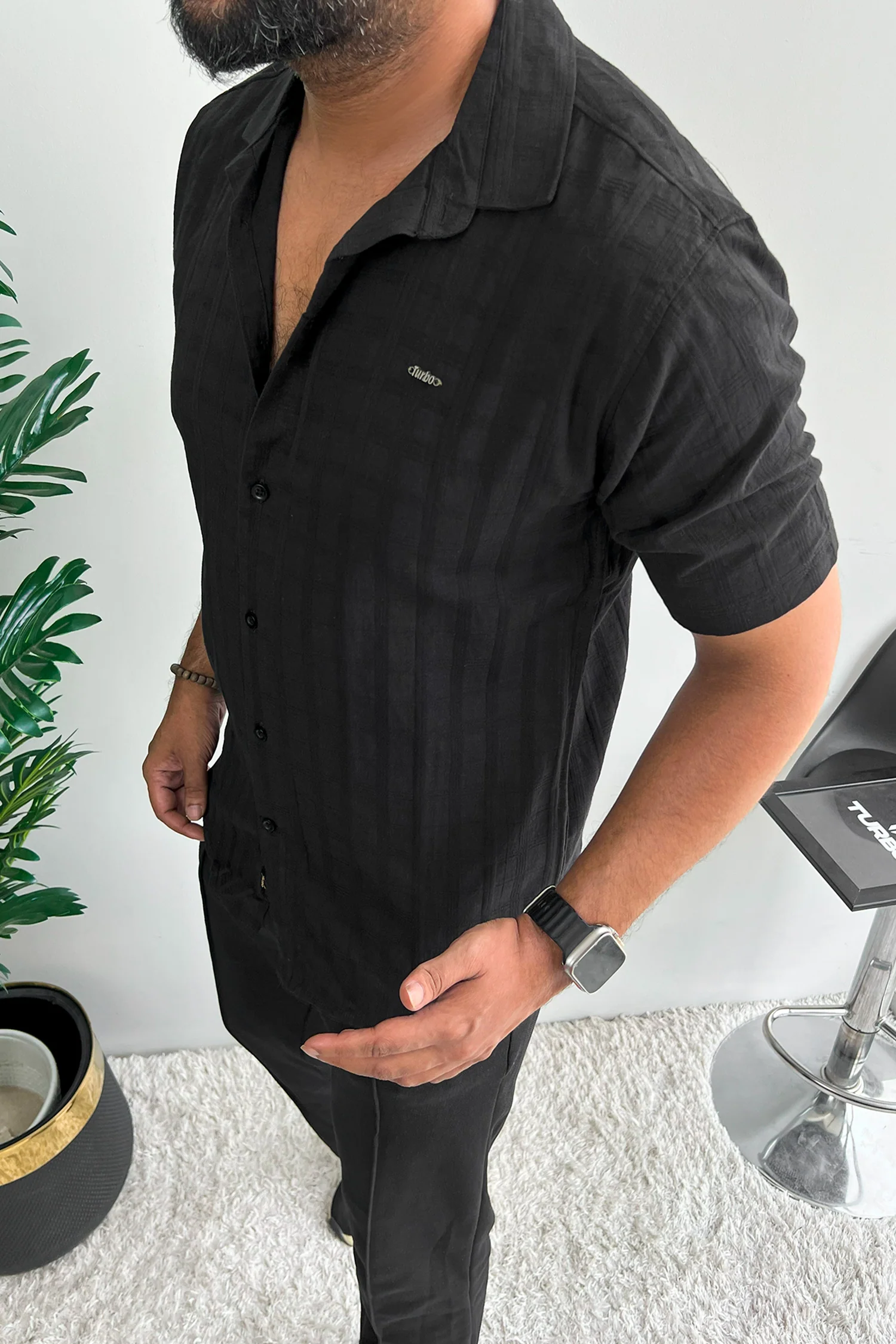 Turbo ShowOff Self Pattern Casual Shirt In Black - Image 2