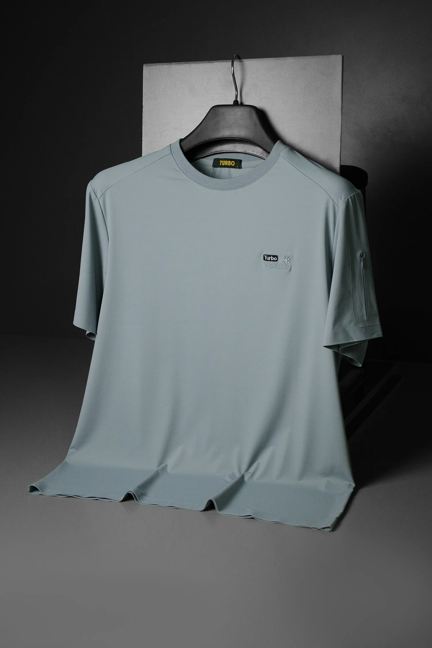 Turbo Sleeves Zip Style Men's Tee - Image 2