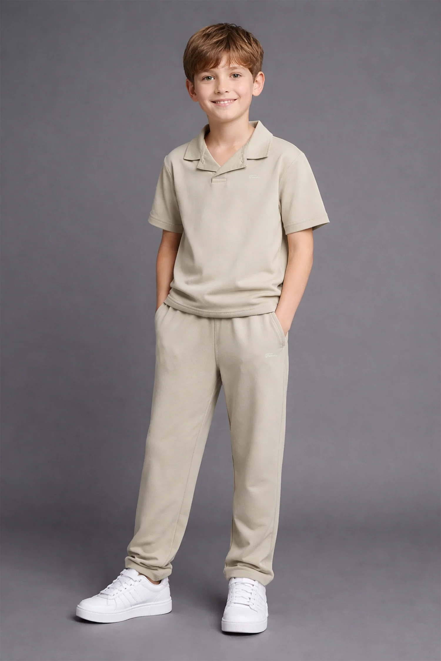 Turbo Street Comfort Collar Style Younger Kids Tracksuit - Image 4