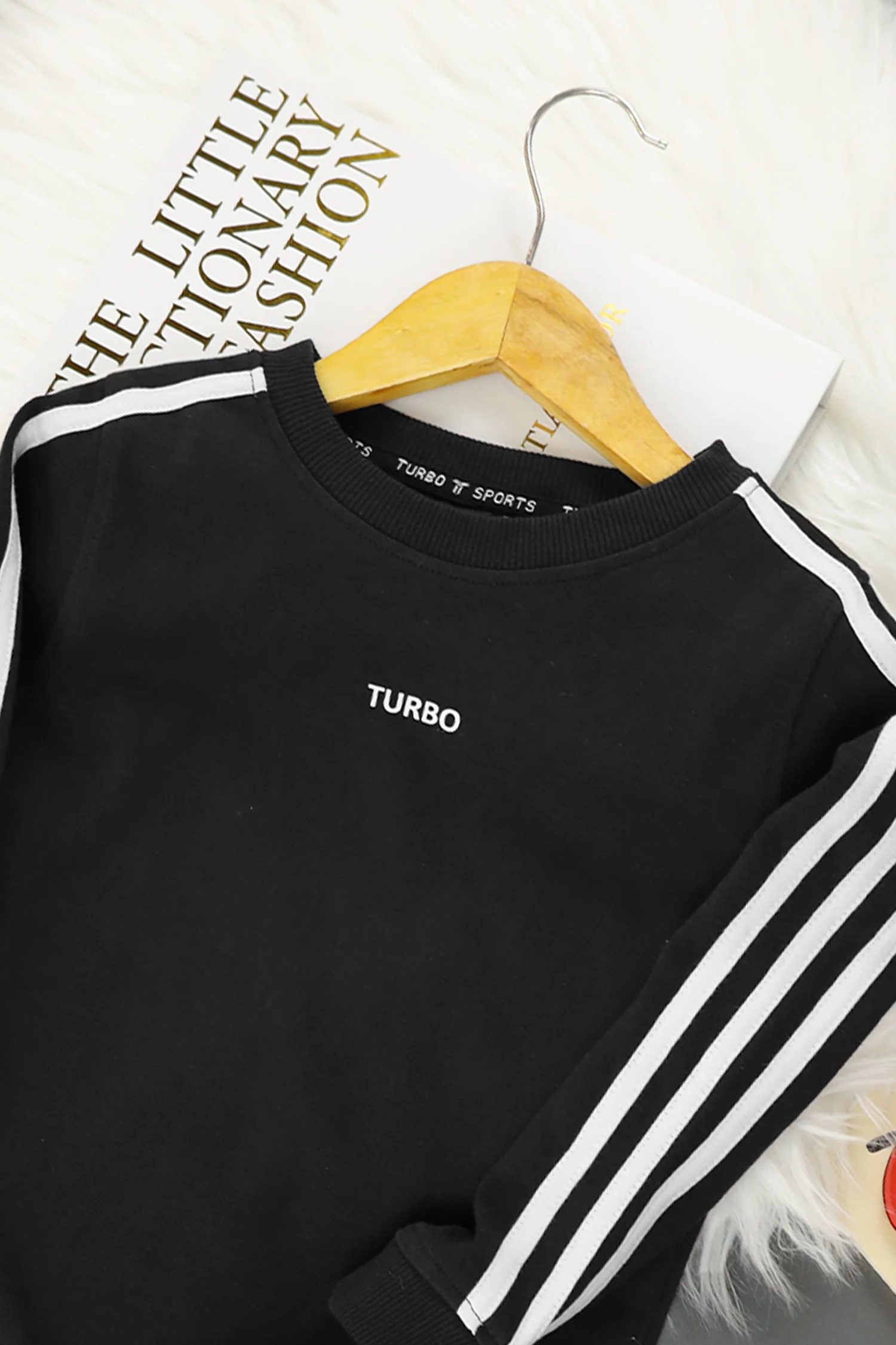 Turbo (The Energy 08) Round Neck Unisex Kids SweatShirt - Image 11