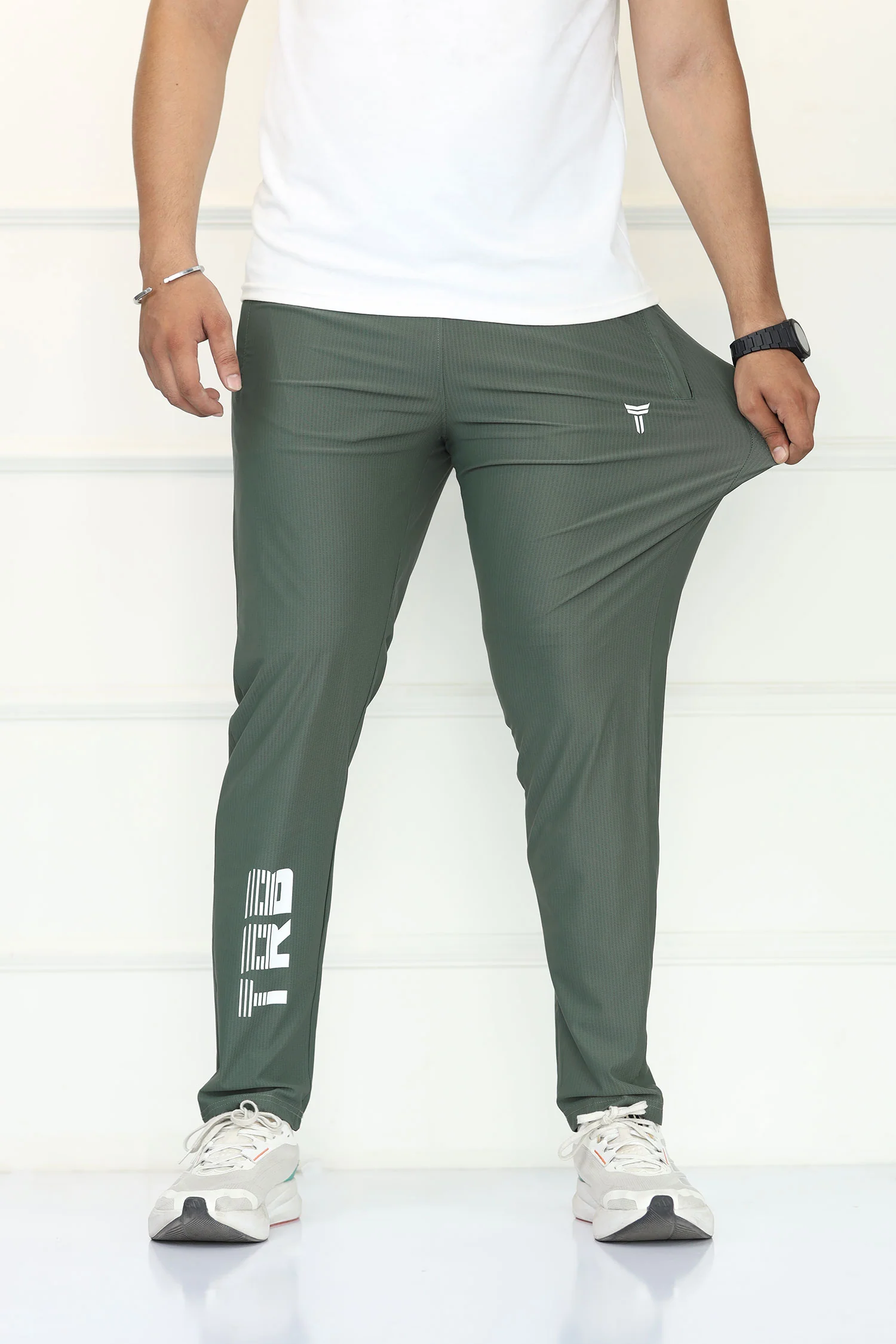 Turbo 'TRB Division' Sportswear Mesh Dry-fit Trouser - Image 17