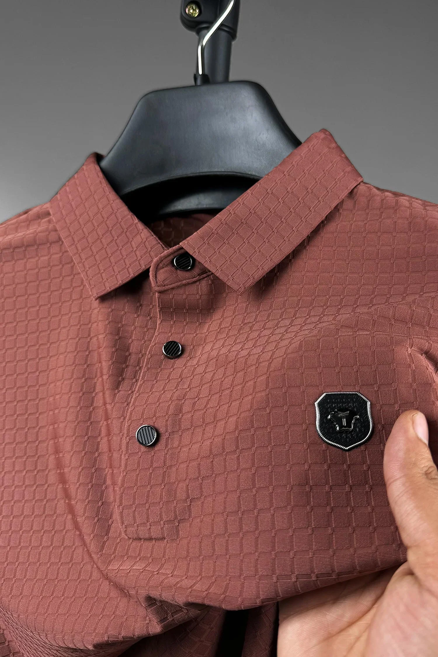 Turbo Trendy Block Pattern Stitchless Men's Polo Shirt In Red Brick - Image 2