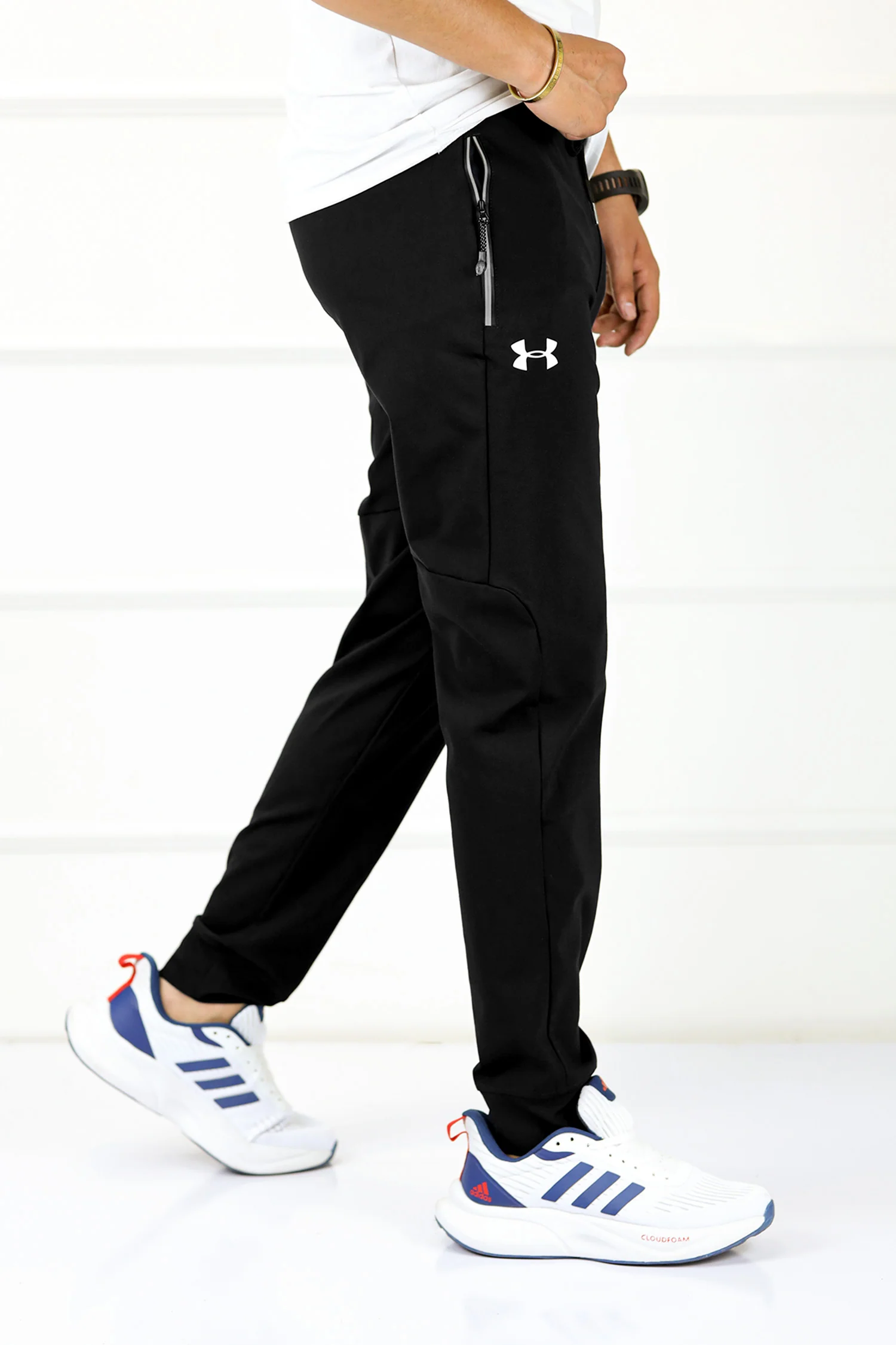 Undr Armr Self Pattern Knitted HeatGear Sportswear Trouser - Image 10